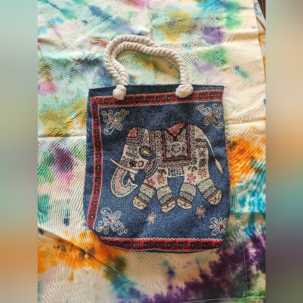 Elephant bag